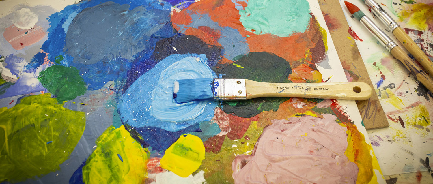 Discover a career path in Art Therapy