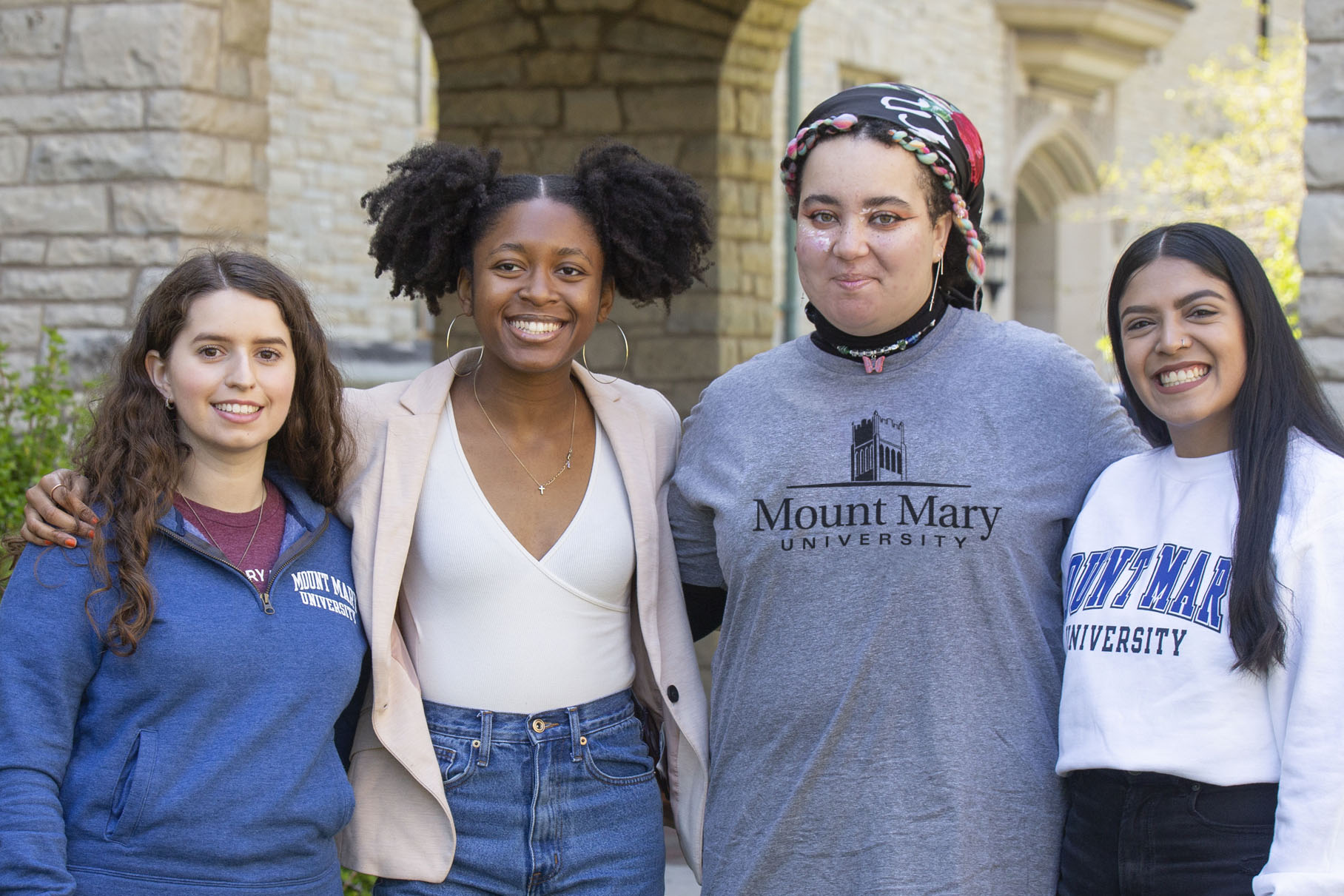 Why Mount Mary? Caroline Scholar Alexis Cain reflects on her college decision